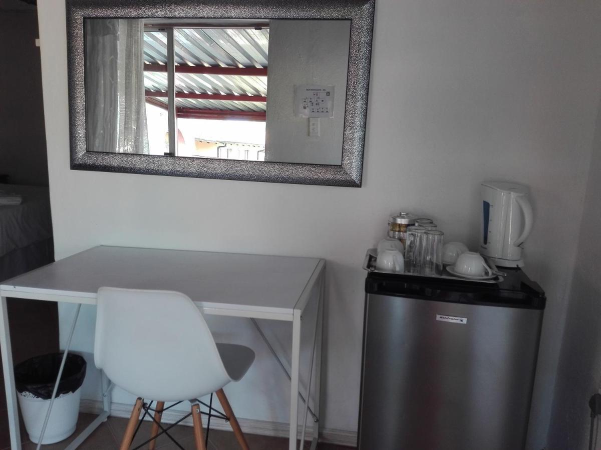 Joezebel Guesthouse Mogwase Luaran gambar