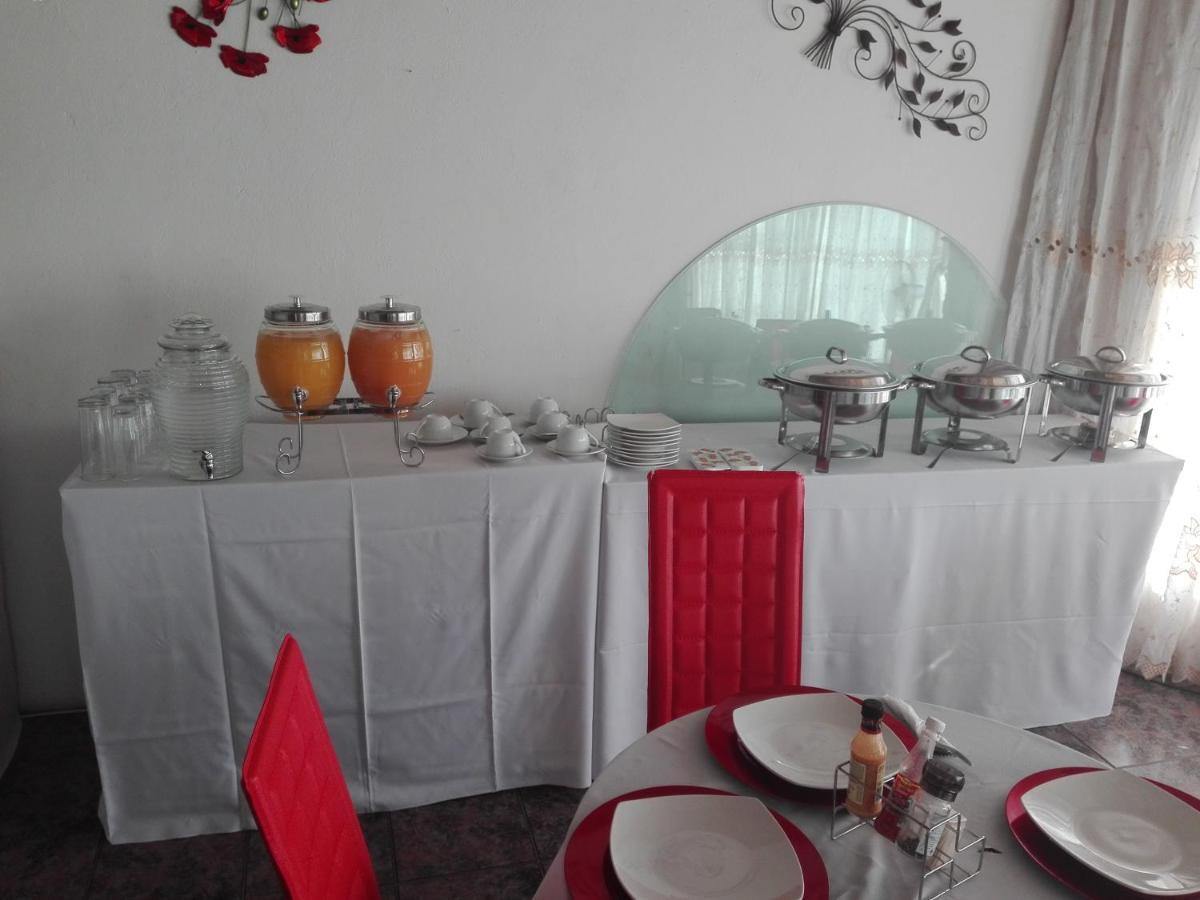 Joezebel Guesthouse Mogwase Luaran gambar